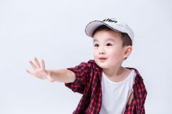 -小熊维尼高端儿童摄影(南山信和店)