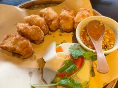 -大头虾越式风味餐厅(光明广场店)