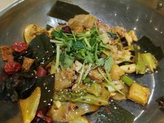 -拿渡麻辣香锅(世茂广场·工三店)
