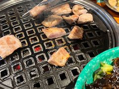 -唯成•韩国炭火烤肉 유성고기