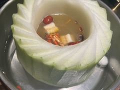 -得意咚瓜·顺德鱼生·冬瓜火锅(深圳首店)