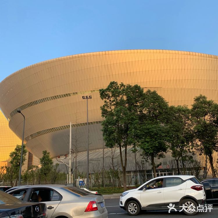 成都攻略| 五粮液成都演艺中心，我们的大魔方