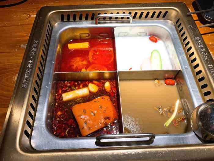 大渝火锅(溧阳上河城店)-"[薄荷]环境:整洁干净,很舒服 [服务.