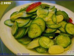 蒜片拌乳瓜-乾州食府(小雁塔店)