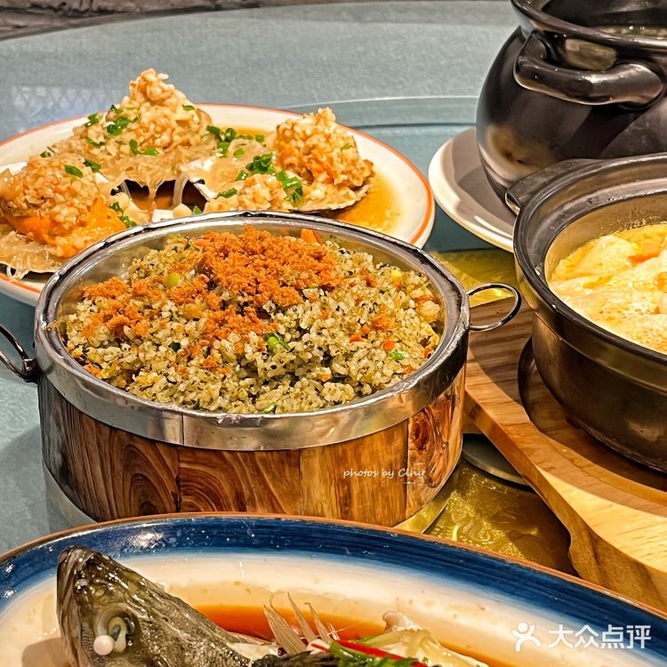 集美大学门口的大排档