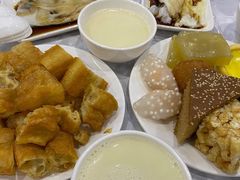 广式鲜肉肠粉-冰泉豆浆馆(白云山总店)