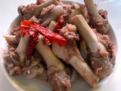 羊骨头-有奴思烤肉·清真(正宁路店)