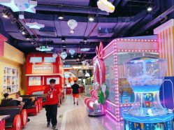 -LuckyStar幸运星家庭娱乐中心(东莞国贸店)