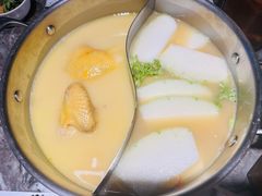 -禄婶鸡煲·打边炉
