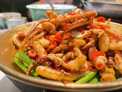 -费大厨辣椒炒肉(高铁吾悦广场店)