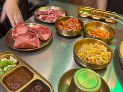 -釜山火炉·海鲜烤肉(紫藤路店)
