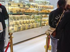-白玉兰食品甜凤店(合生汇店)