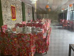 -何适山庄 ·可团建(水长城P2停车场店)