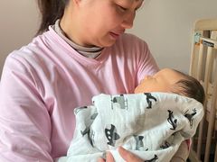 -爱贝尔高端月嫂(母婴护理)