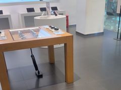 -Apple授权专营店(宝山万达店)