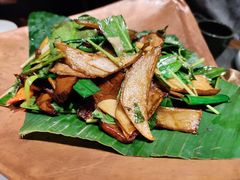 包烧野生牛肝菌-云海肴·汽锅鸡·云南菜(高德置地店)