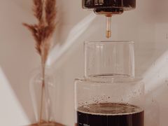 -Line 咖啡(石厦花园店)