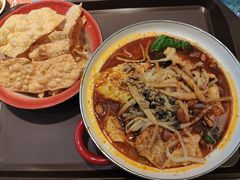 -丽丽三鲜螺蛳粉(田林路店)