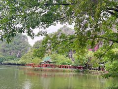 -星湖旅游景区七星岩