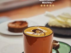 -潮一不贰·法式甜品·生日蛋糕·西式简餐(外滩店)