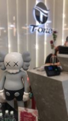 -AYO SALON