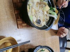 -天瑞福云南过桥米线(十里河店)