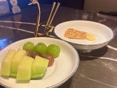 -海派悦庭·海胆烧麦·新融合菜(凯德广场店)