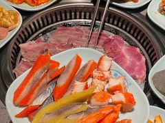 -金滏山·烤肉海鲜火锅自助(襄阳万达店)