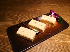 娜帕里勇-那时新疆·若羌(经纬汇店)