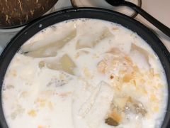 -志龙皇冠吃货椰子铺