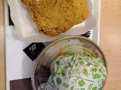 沙拉蔬菜堡-德克士(龙阳广场店)