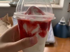 草莓新地-麦当劳(坂田分店)