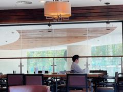 -星巴克(郑州曼哈顿广场店)