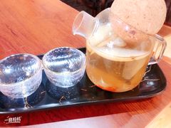 银耳雪梨茶-越谜·越南餐厅(长白店)