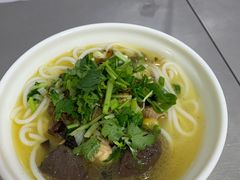 -文山荷鲜居(翠湖店)