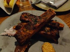 烟熏西班牙猪肋排-BOR Eatery(安福路店)