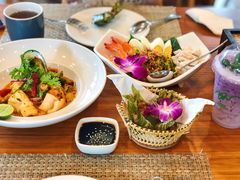 紫薯拿铁-Chom Cafe and Restaurant