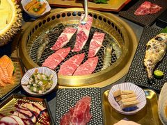 -铭牛烧肉·和牛海鲜自助(高新月牙湖店)