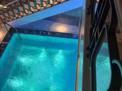-浅深(世茂滨江精品店)
