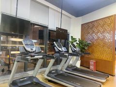 -豪逸健体(中骏广场店)
