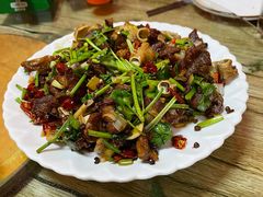 -超越海鲜屋(飞龙物业店)