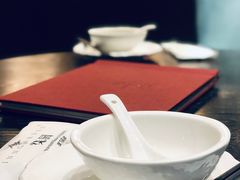 餐具摆设-柒园·三十年创意杭帮菜(龙湖滨江天街店)