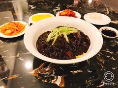 -桃园中华料理炸酱面(燕儿岛路店)
