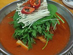 -喇喇排骨火锅·传统韩式脊骨汤(望京西园总店)