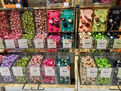 -VENCHI 闻绮(北京国贸商城店)