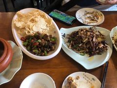-小厨子私房菜·云南美食店