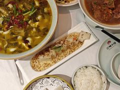 -江城小馆陕南妈妈菜·全球旅行餐厅(钟楼店)
