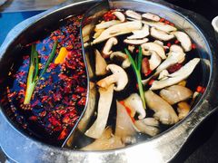 -纸盐河码头火锅(十八梯店)