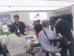 -华为智能生活馆(上海中山公园龙之梦)