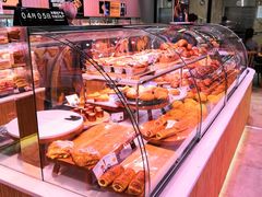 -巴黎贝甜(华堂新辰汇店)